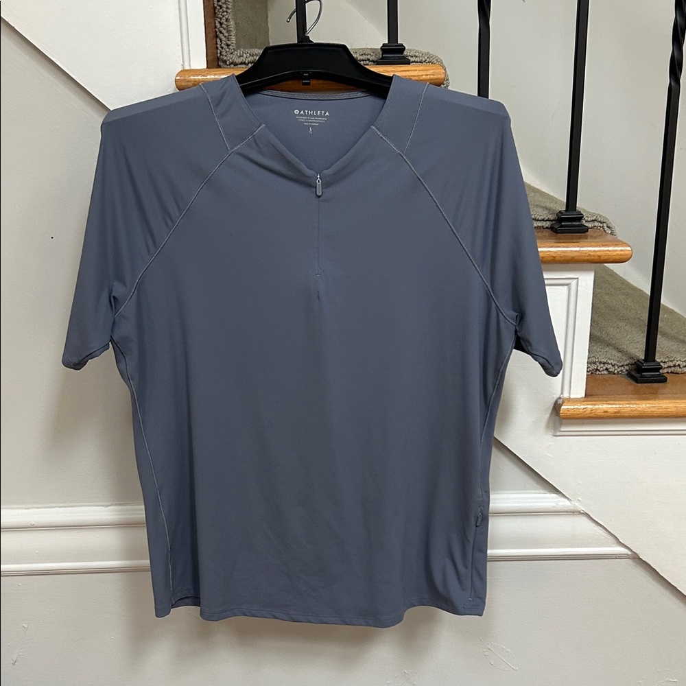 Athleta Women's Short Sleeve Gray Tee